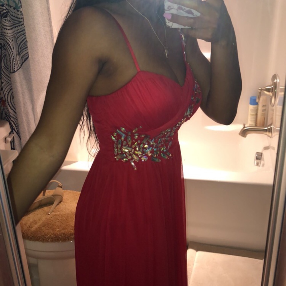 PROM DRESS AND PROM SHOES! - Picture 4 of 8